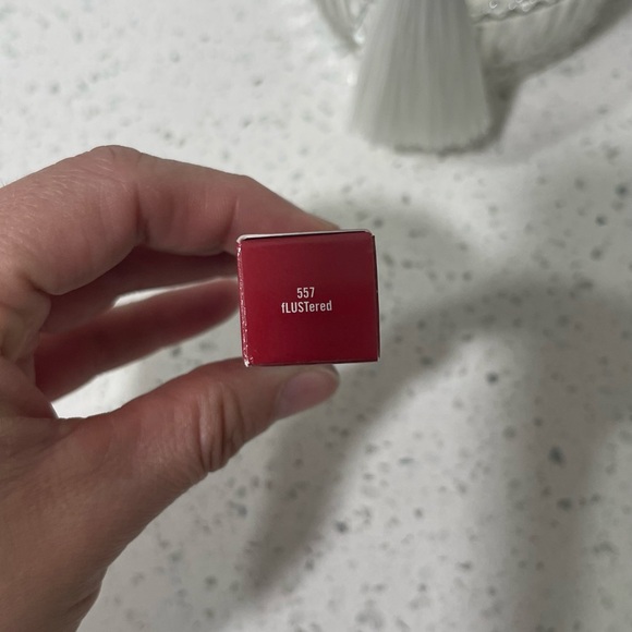 MAC Lusterglass Sheer Shine Lipstick- Flustered - Picture 6 of 8